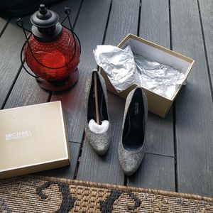 Michael Kors Silver Chain Link Heels 7.5 Pumps